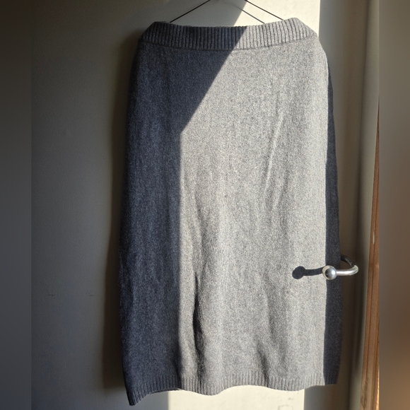 H&M Midi Wool Type Skirt Womens XL - Picture 1 of 3
